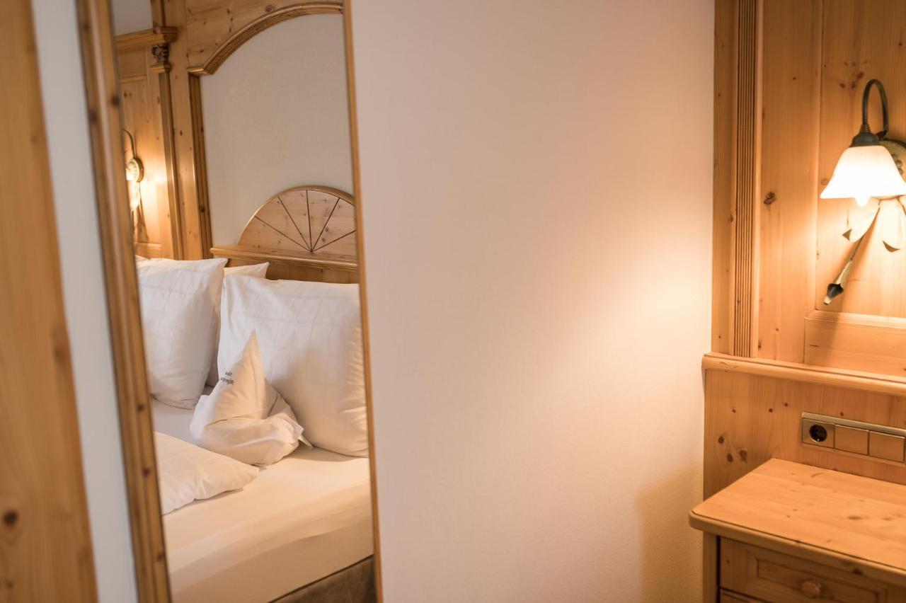 Hotel Alpenjuwel Melago Экстерьер фото