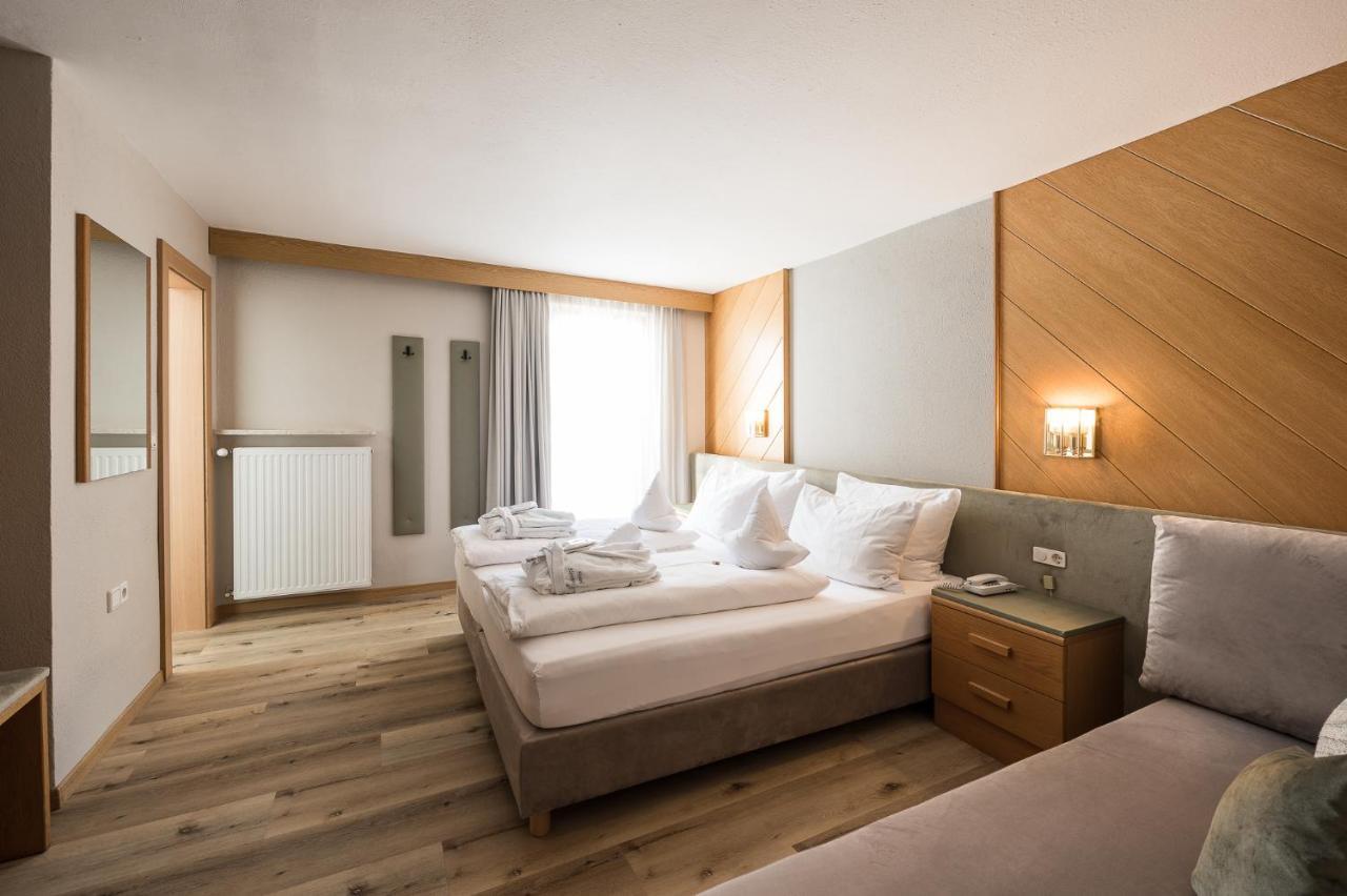Hotel Alpenjuwel Melago Экстерьер фото
