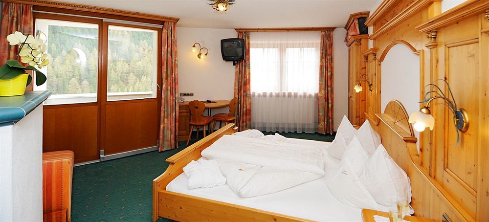 Hotel Alpenjuwel Melago Экстерьер фото
